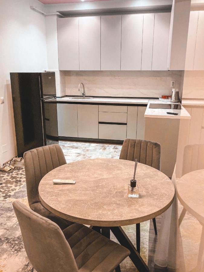 Calea Crangasi Appartement Boekarest Buitenkant foto