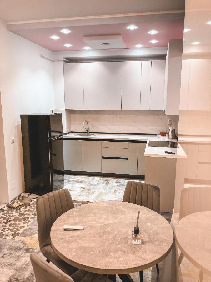 Calea Crangasi Appartement Boekarest Buitenkant foto